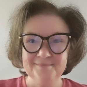 Meet your Posher, Pat